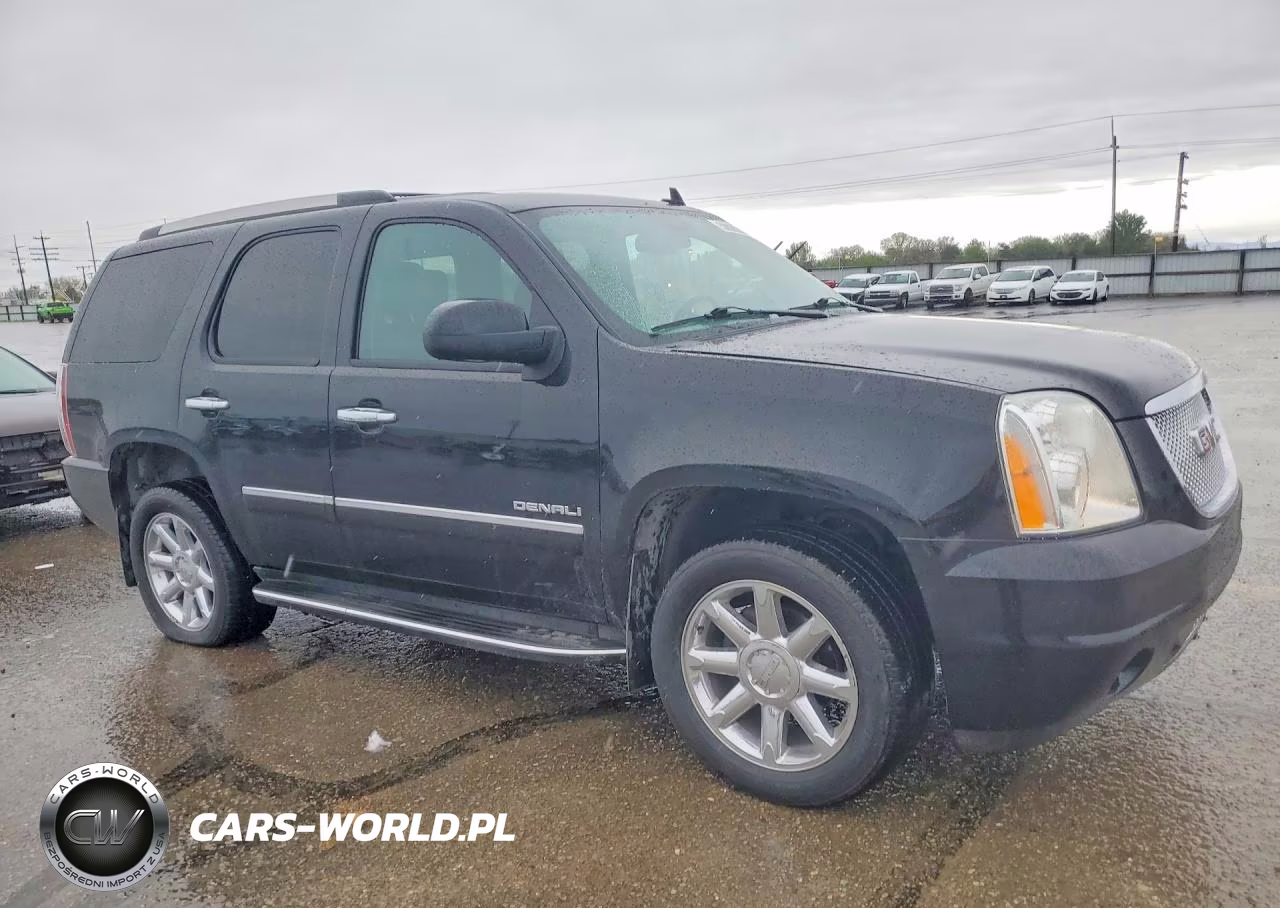 2013 GMC Yukon Denali VIN:1GKS2EEF4DR304645 - 4