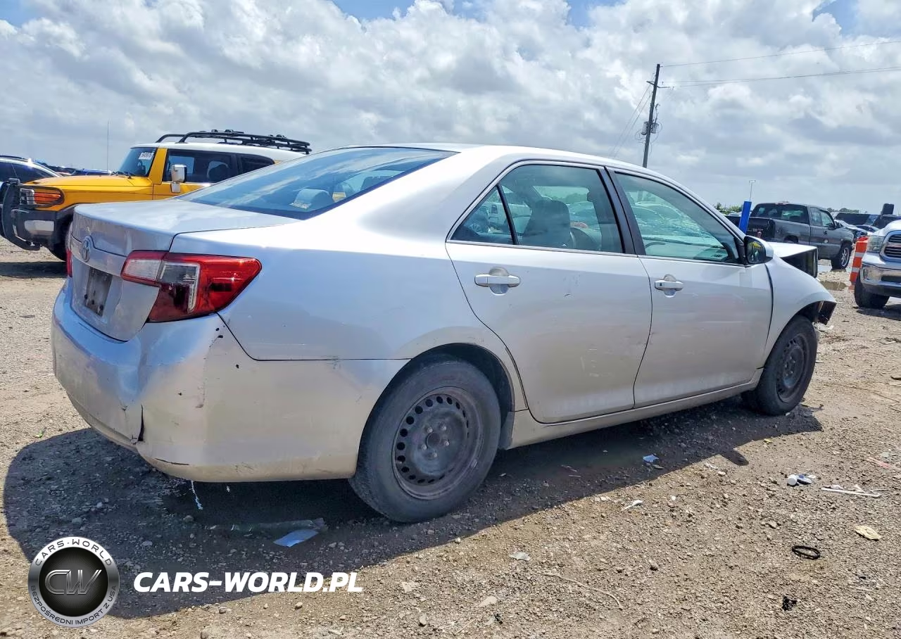 2012 Toyota Camry L VIN:4T4BF1FK2CR251901 - 3