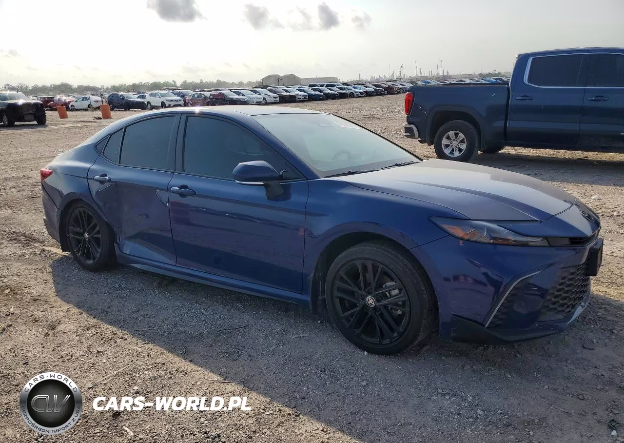 2025 Toyota Camry Se VIN:4T1DAACK8SU206742 - 4