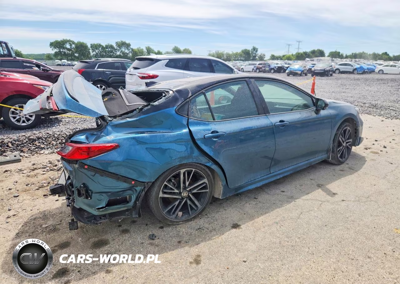 2025 Toyota Camry Xse VIN:4T1DAACK1SU126490 - 3