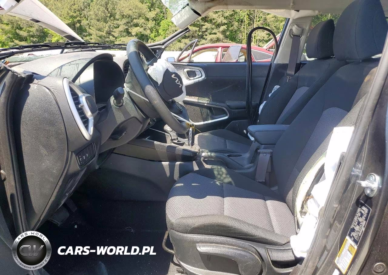 2025 Kia Soul + VIN:KNDJ23AU6S7968583 - 7