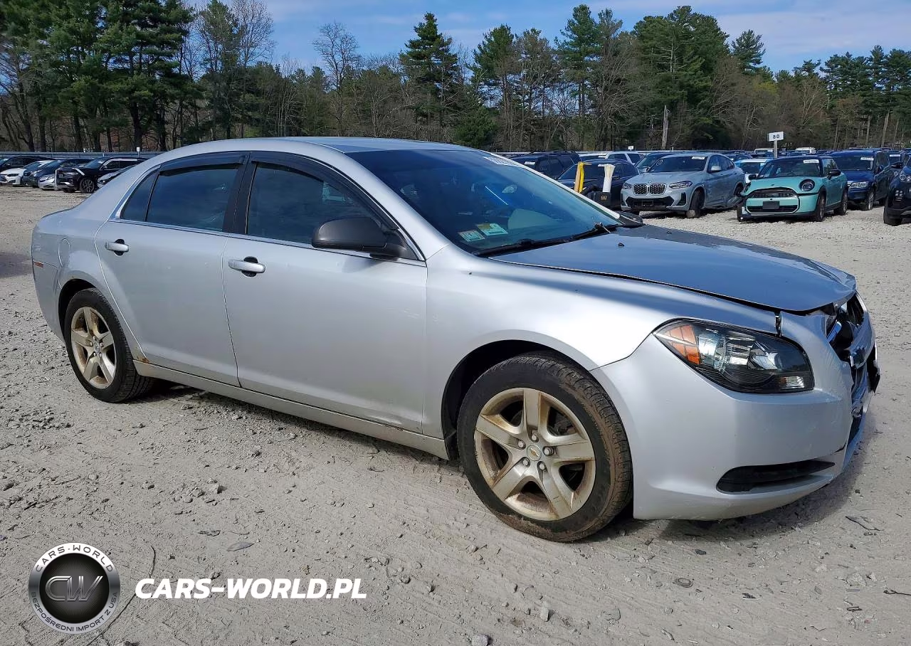 2010 Chevrolet Malibu Ls VIN:1G1ZA5E01AF287561 - 4