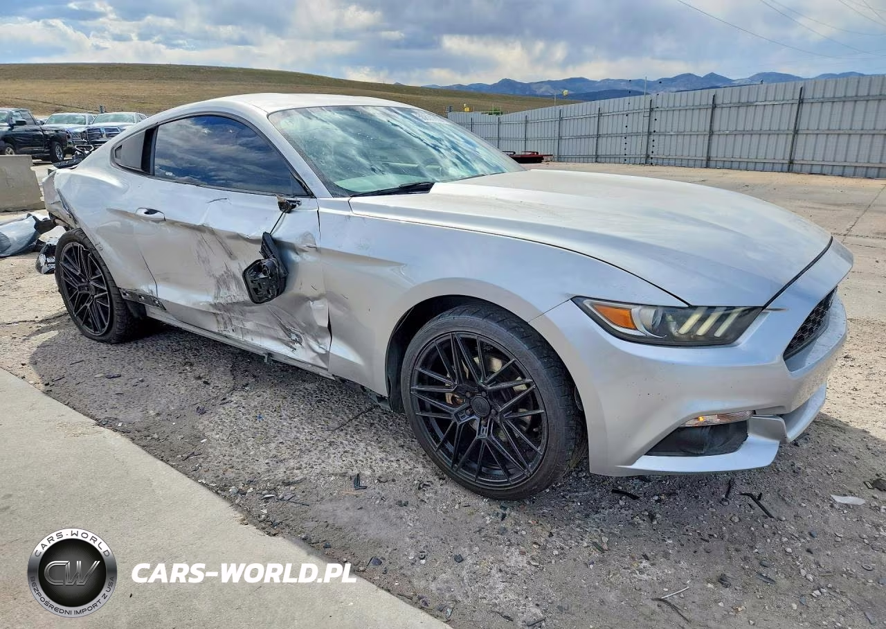 2017 Ford Mustang VIN:1FA6P8AM3H5311075 - 4