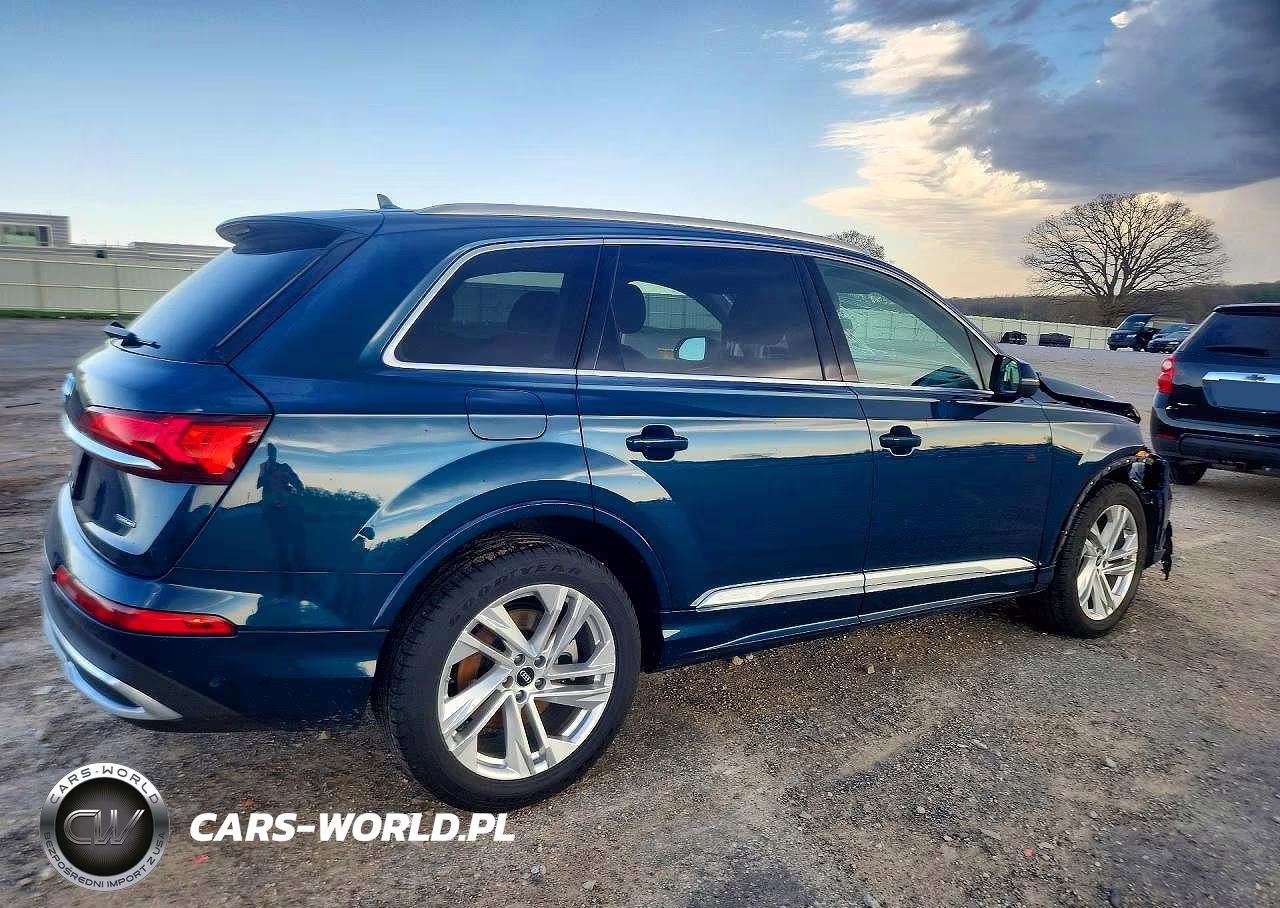 2022 Audi Q7 Premium Plus VIN:WA1LXBF73ND010041 - 3