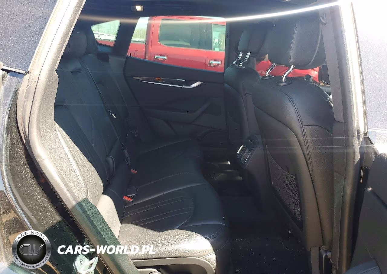 2020 Maserati Levante VIN:ZN661XUA5LX356795 - 10