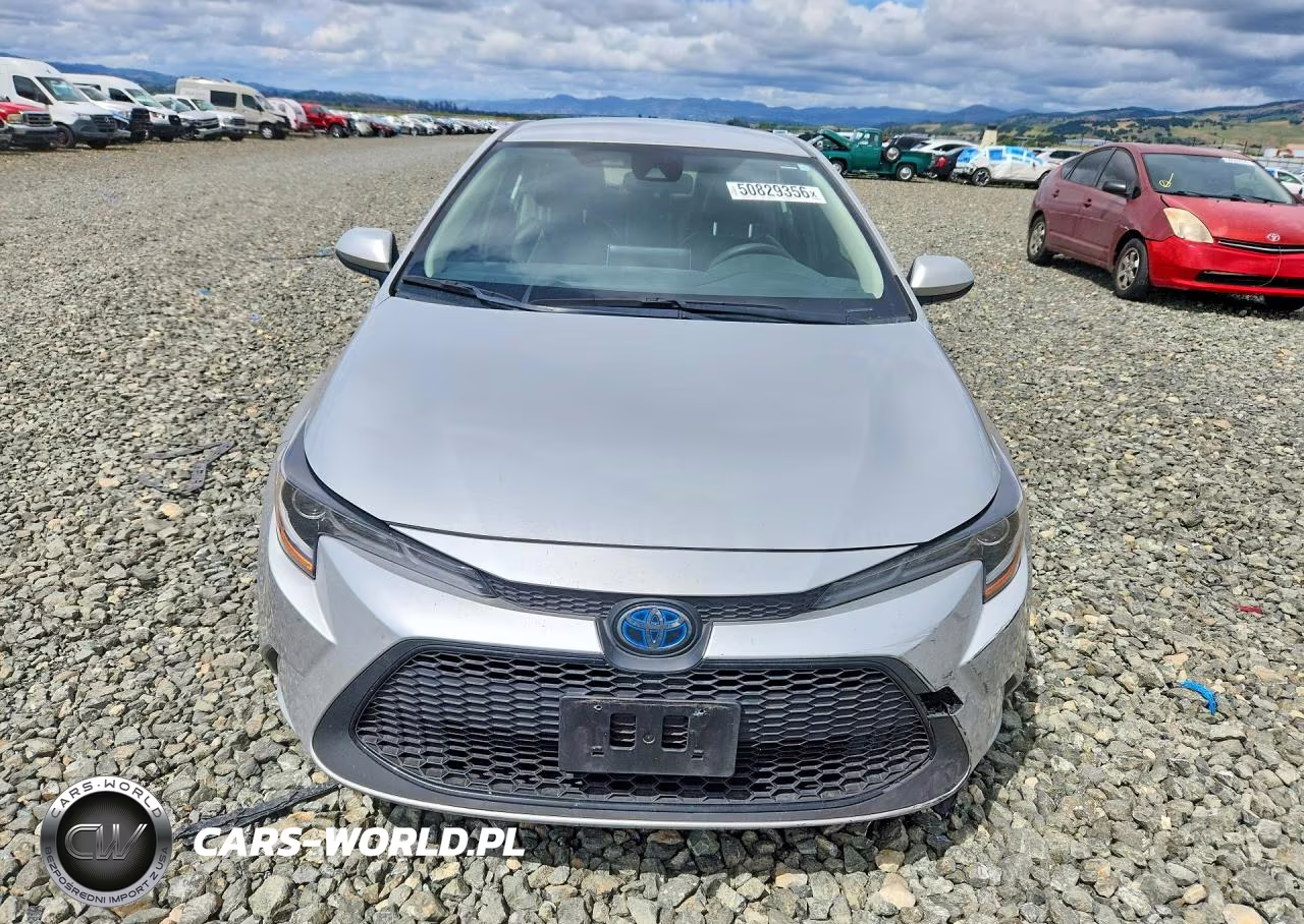 2021 Toyota Corolla Le VIN:JTDEAMDE7MJ030256 - 5