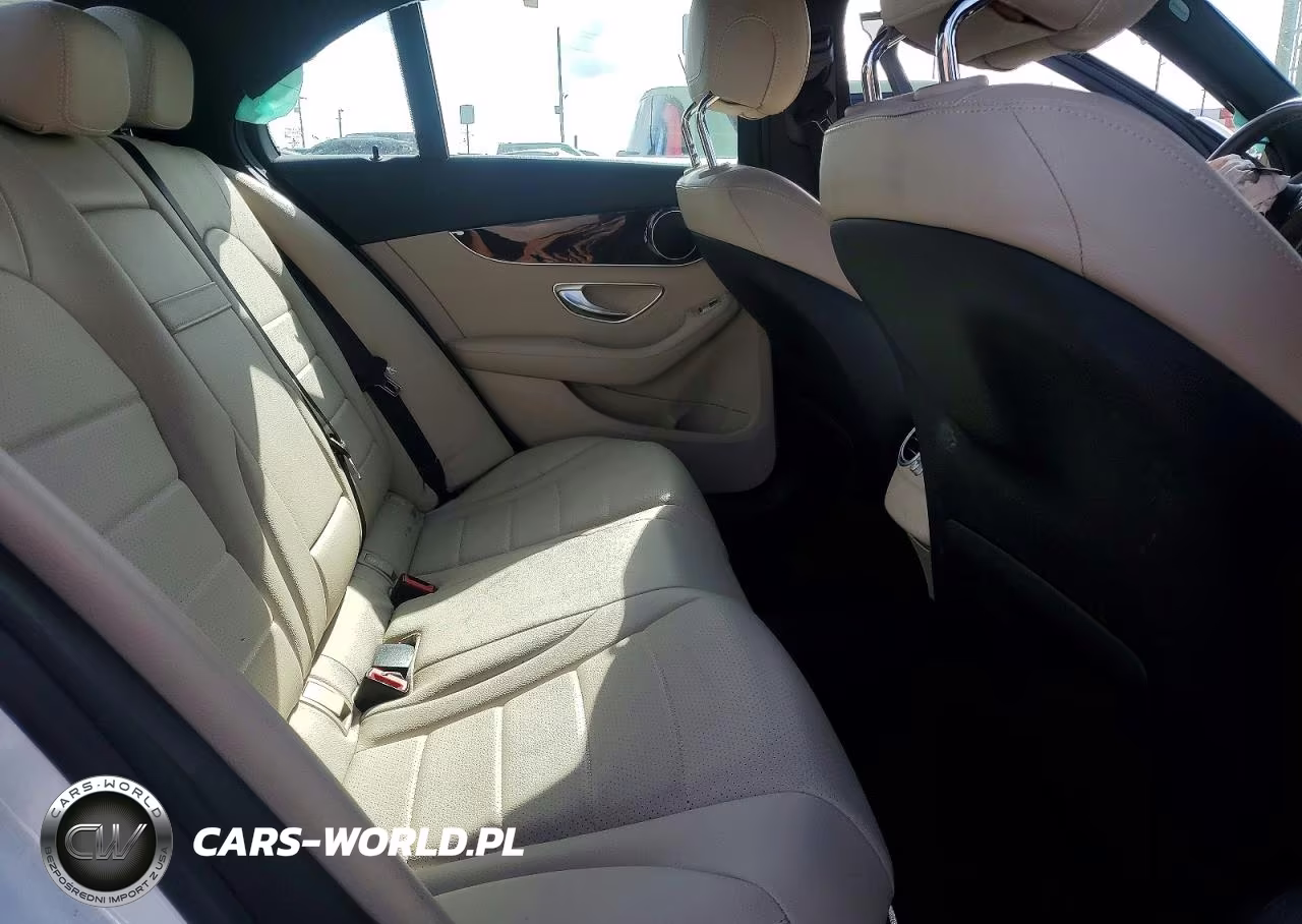 2018 Mercedes-Benz C 350E VIN:55SWF4HB6JU237180 - 10