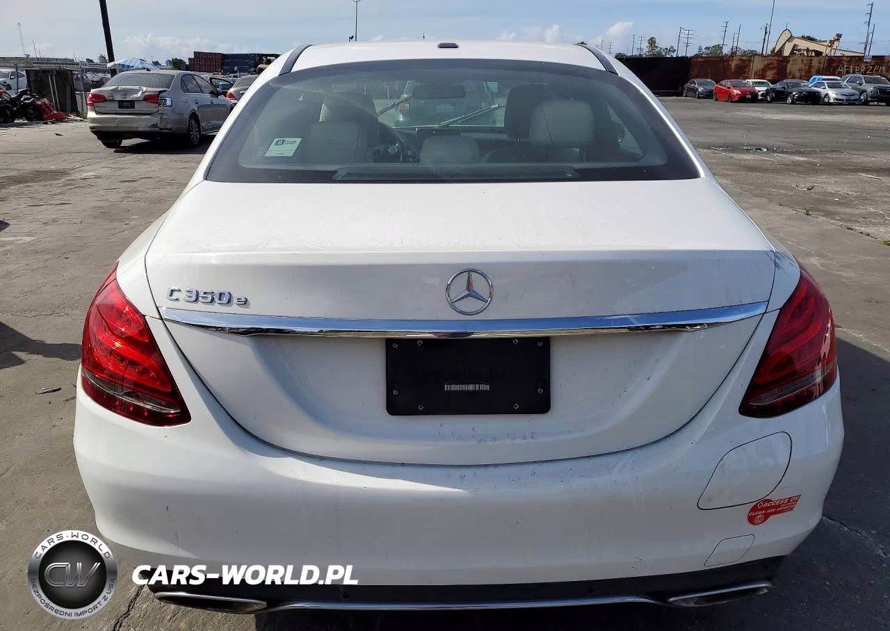 2018 Mercedes-Benz C 350E VIN:55SWF4HB6JU237180 - 6