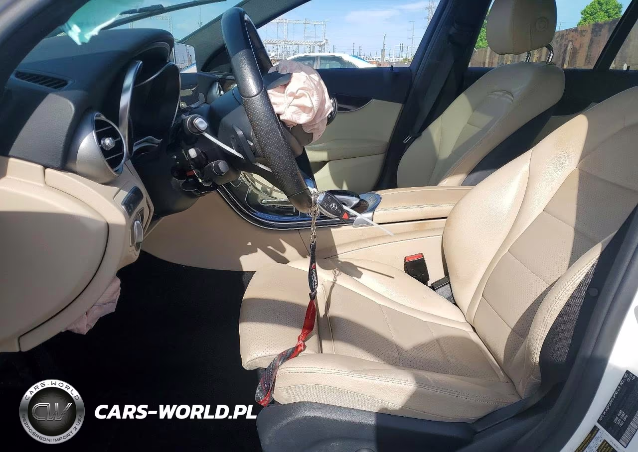 2018 Mercedes-Benz C 350E VIN:55SWF4HB6JU237180 - 7