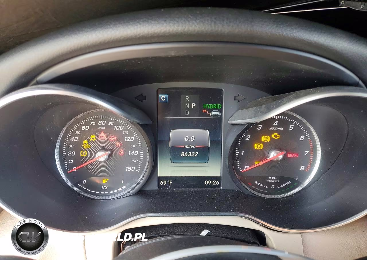 2018 Mercedes-Benz C 350E VIN:55SWF4HB6JU237180 - 9