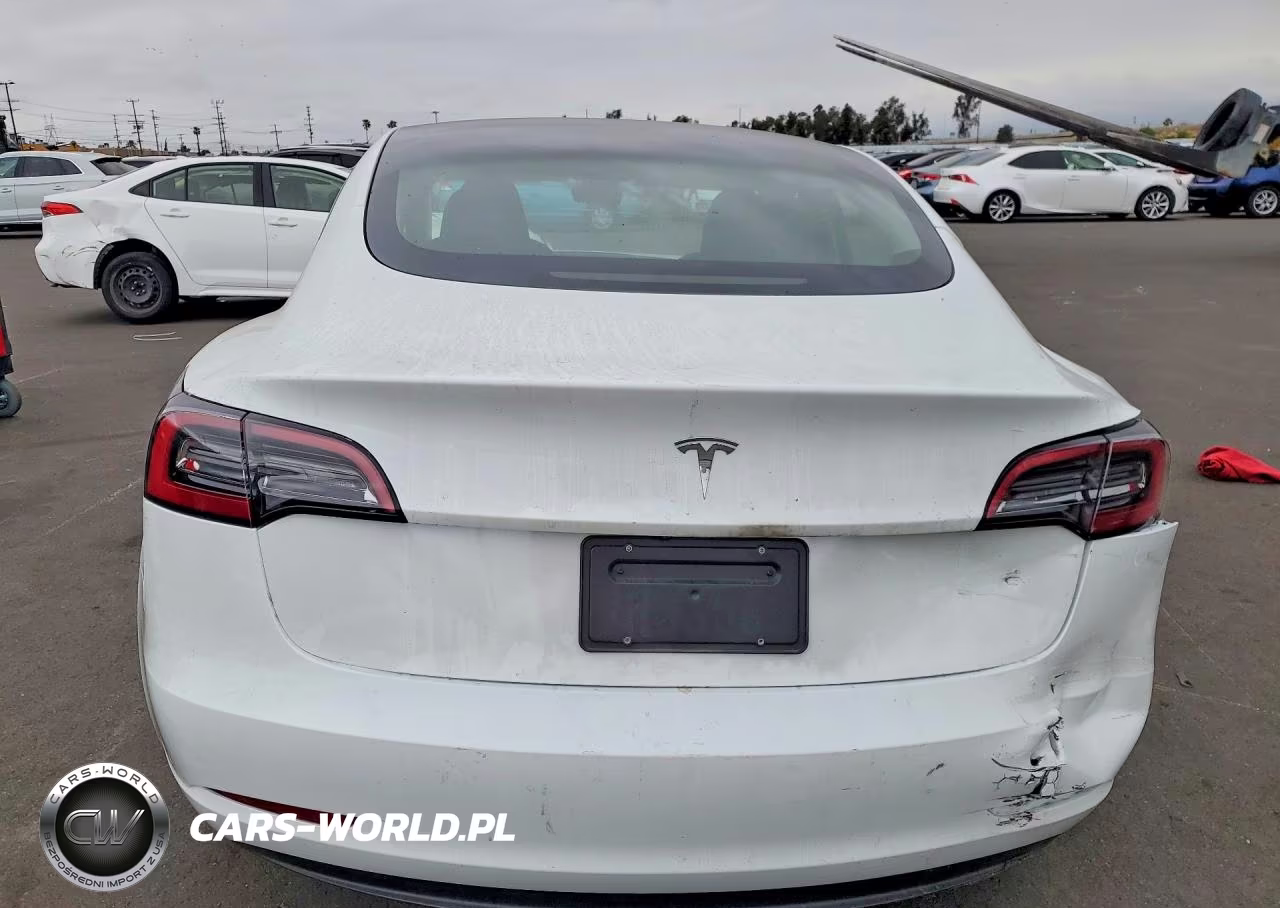 2023 Tesla Model 3 VIN:5YJ3E1EA1PF580862 - 6