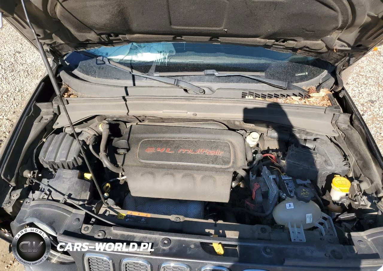 2017 Jeep Renegade Latitude VIN:ZACCJABBXHPF59852 - 11