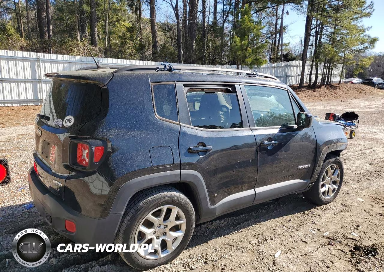2017 Jeep Renegade Latitude VIN:ZACCJABBXHPF59852 - 3