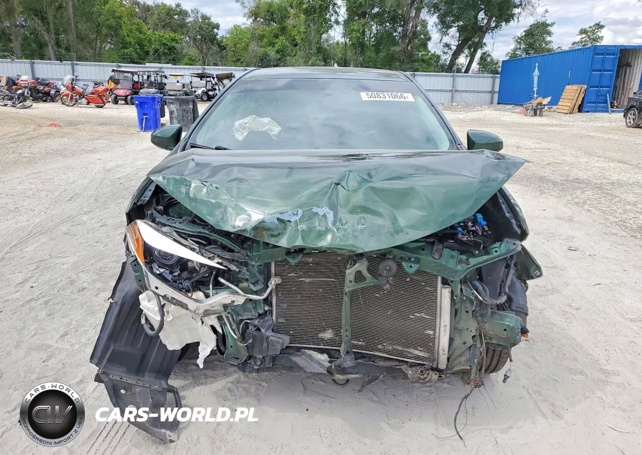 2016 Toyota Corolla Le VIN:2T1BURHE1GC681058 - 5