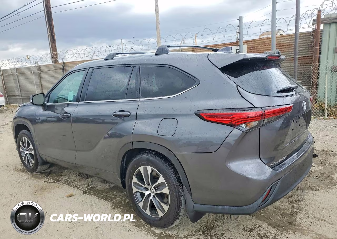2023 Toyota Highlander Xle VIN:5TDKDRAH6PS524377 - 2