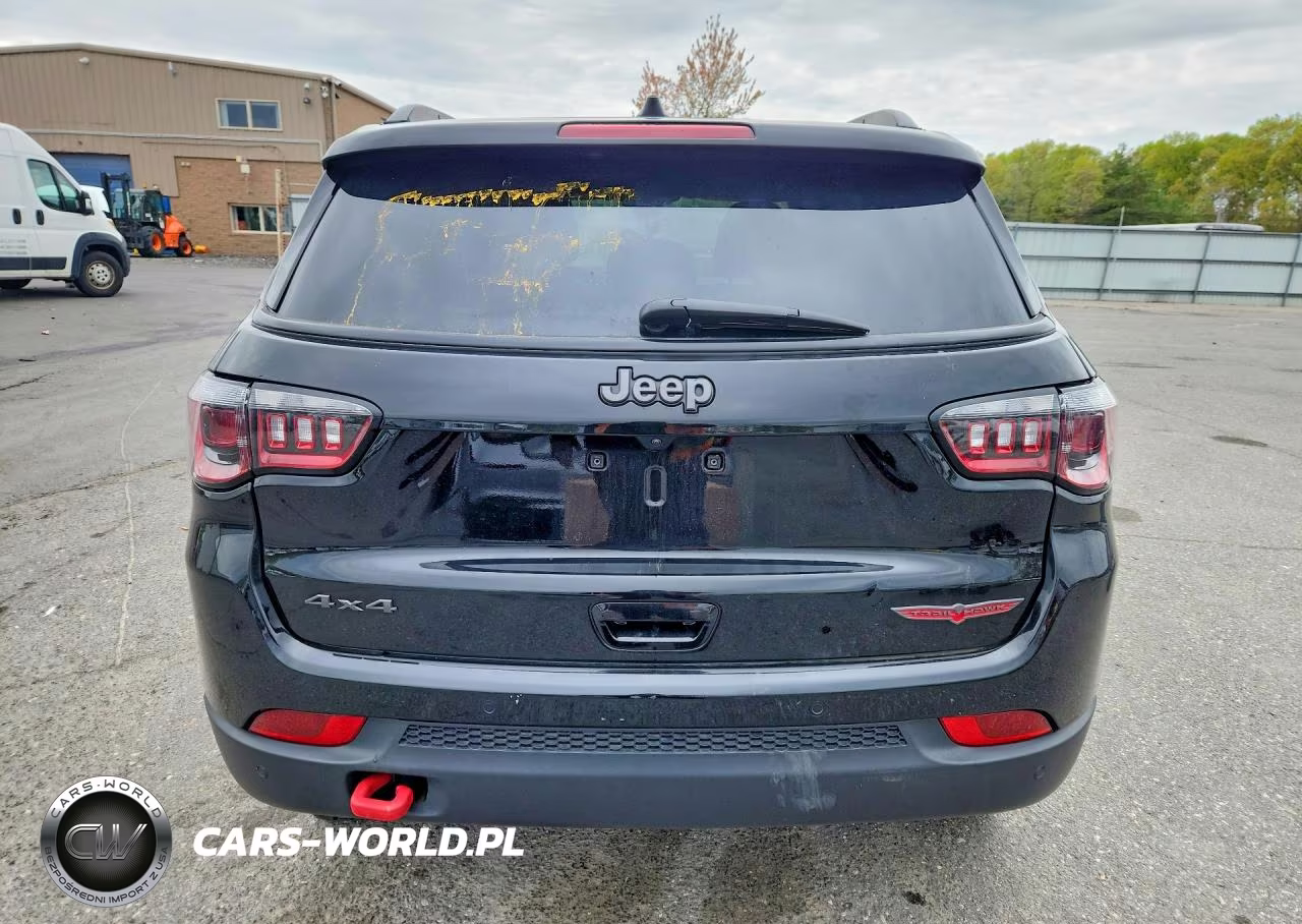 2025 Jeep Compass Trailhawk VIN:3C4NJDDN1ST593664 - 6