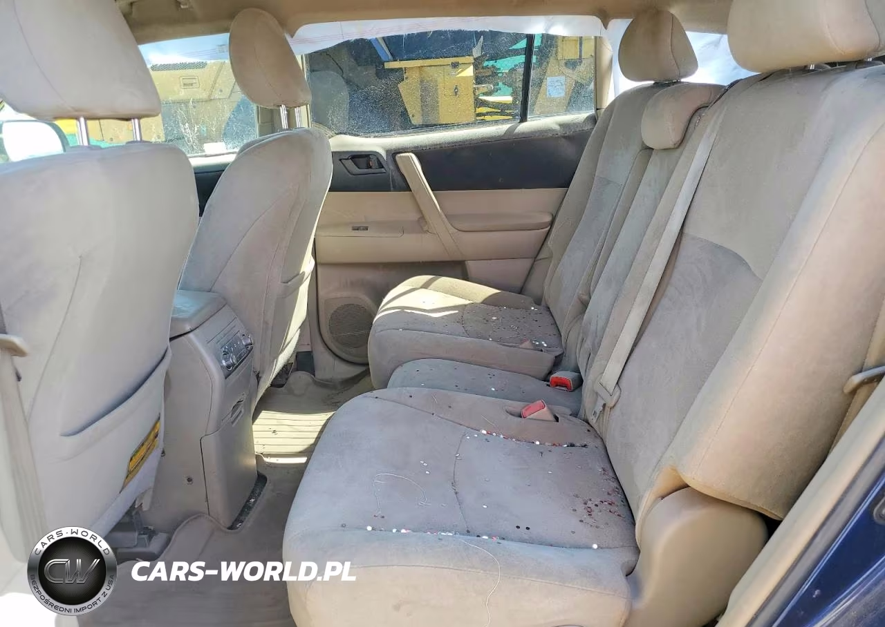 2011 Toyota Highlander Base VIN:5TDBK3EH2BS068500 - 10