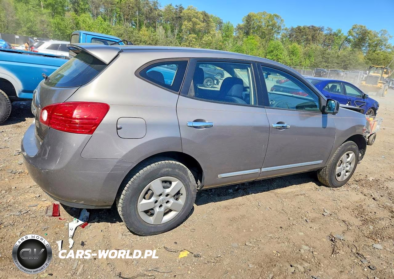 2011 Nissan Rogue S VIN:JN8AS5MV6BW673350 - 3