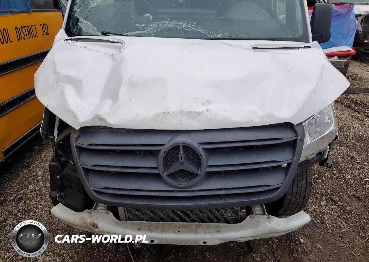 2024 Mercedes Benz Sprinter 2500 Delivery Van VIN:W1Y4KDHY7RT164740 - 12