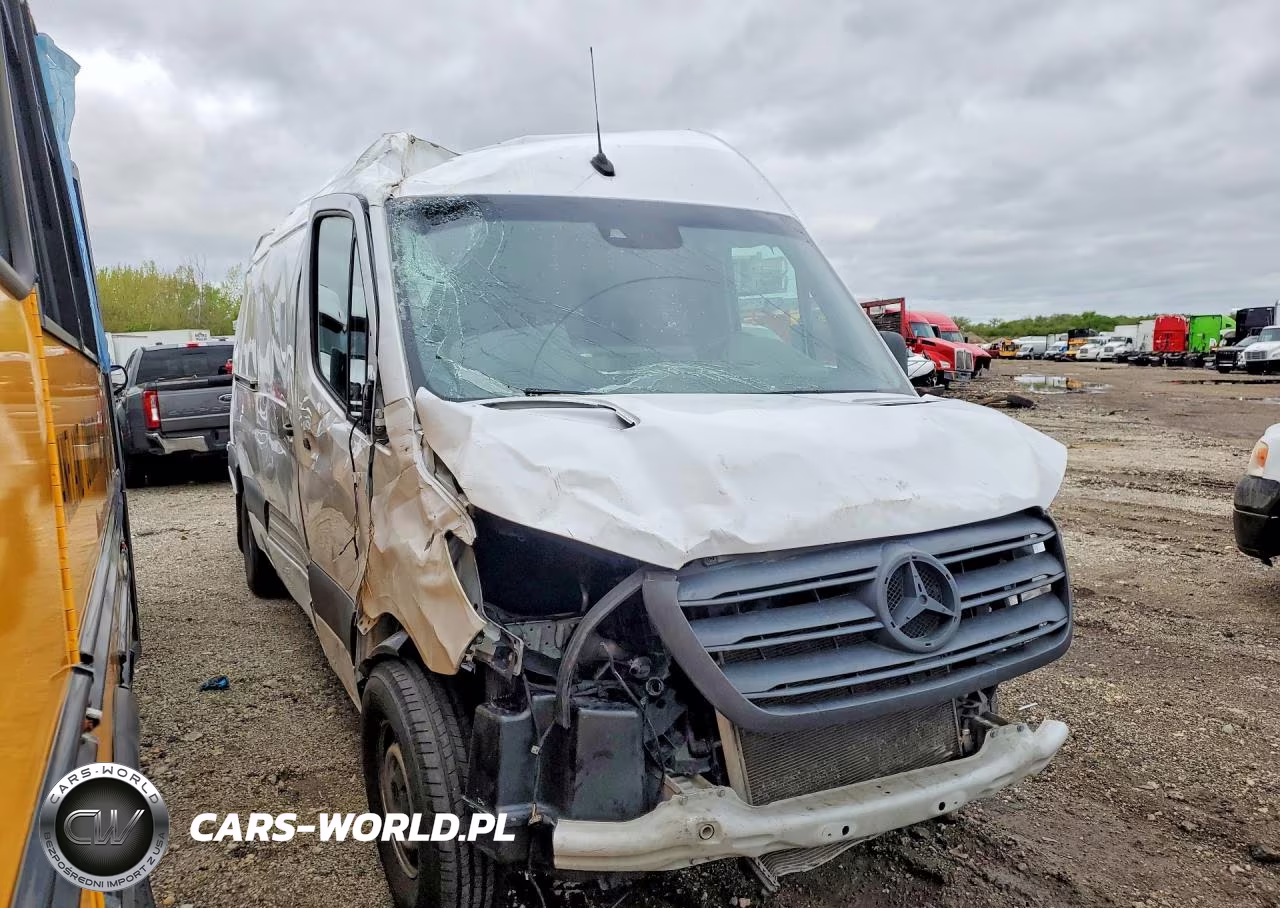 2024 Mercedes Benz Sprinter 2500 Delivery Van VIN:W1Y4KDHY7RT164740 - 4