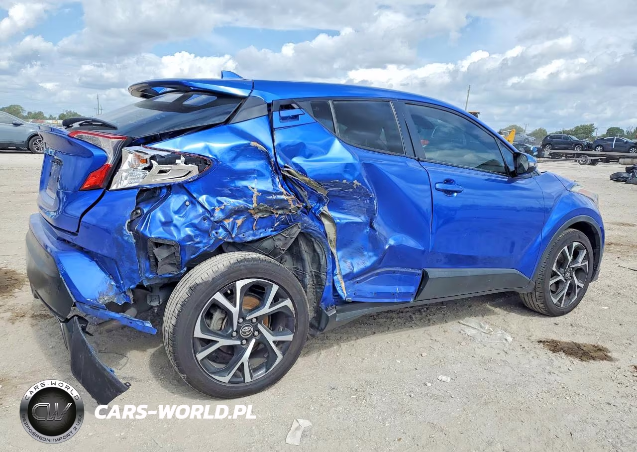 2018 Toyota C-Hr Xle Premium VIN:NMTKHMBX3JR045403 - 3