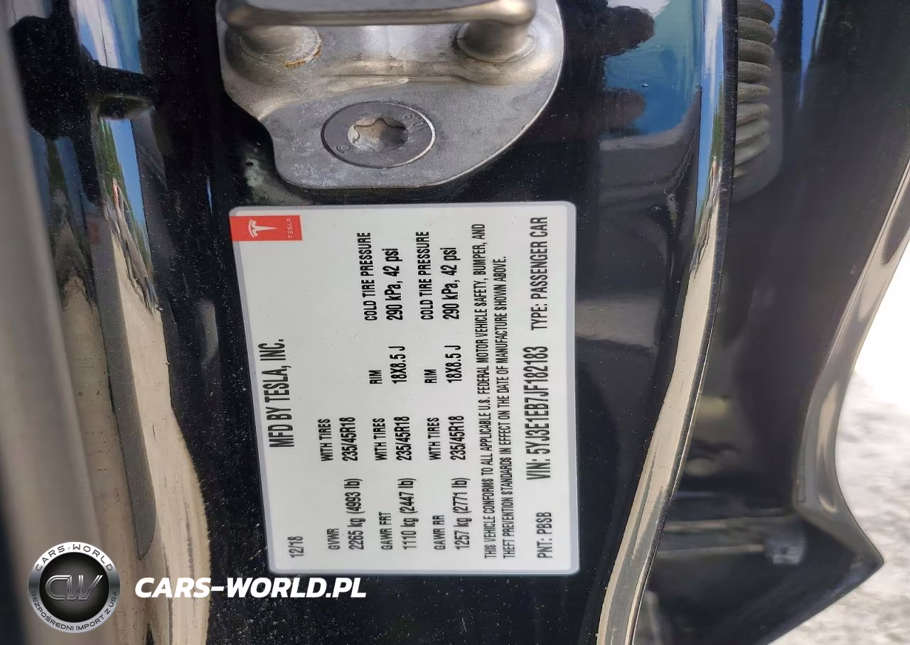 2018 Tesla Model 3 VIN:5YJ3E1EB7JF182183 - 12