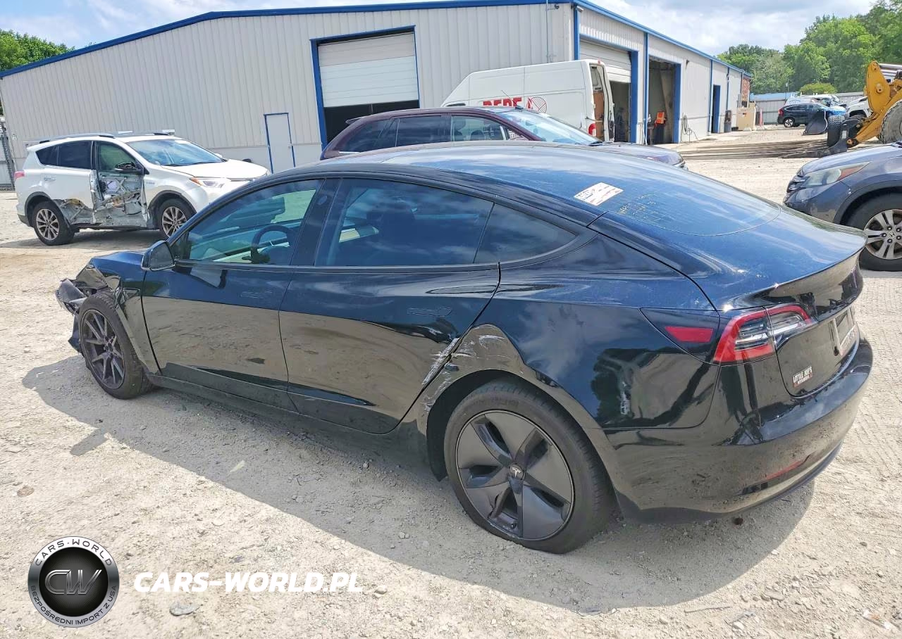 2018 Tesla Model 3 VIN:5YJ3E1EB7JF182183 - 2