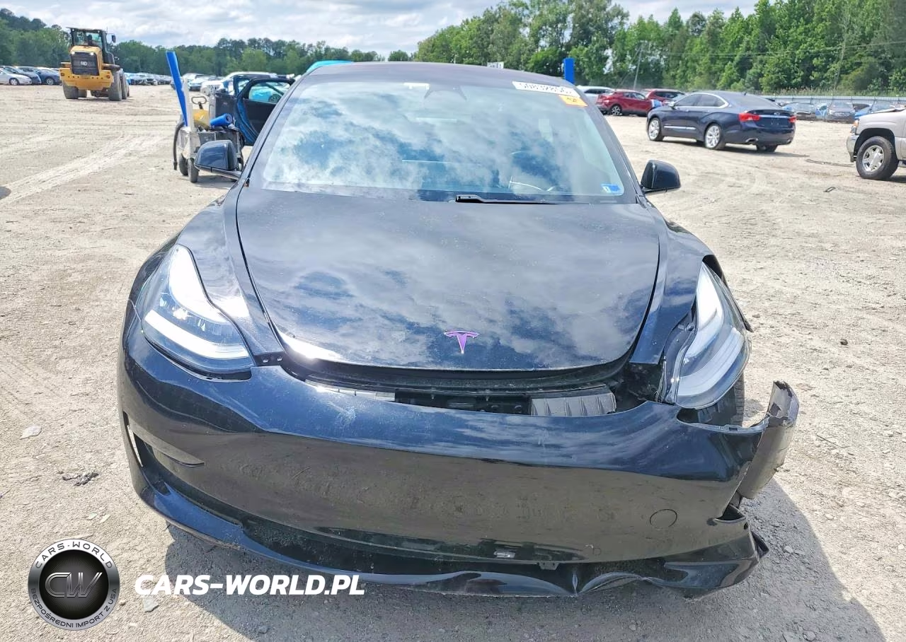 2018 Tesla Model 3 VIN:5YJ3E1EB7JF182183 - 5