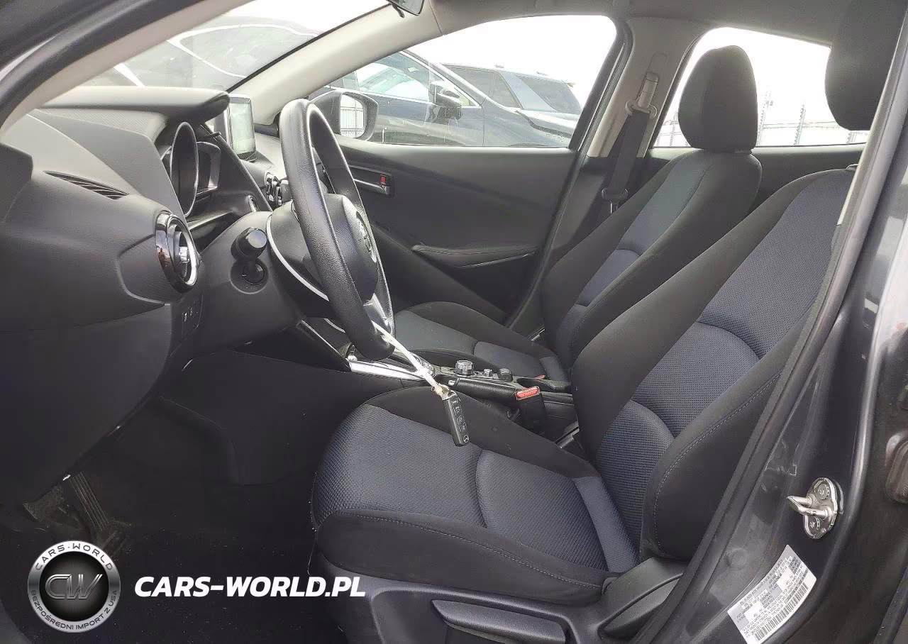 2017 Toyota Yaris Ia Base VIN:3MYDLBYV1HY177244 - 7