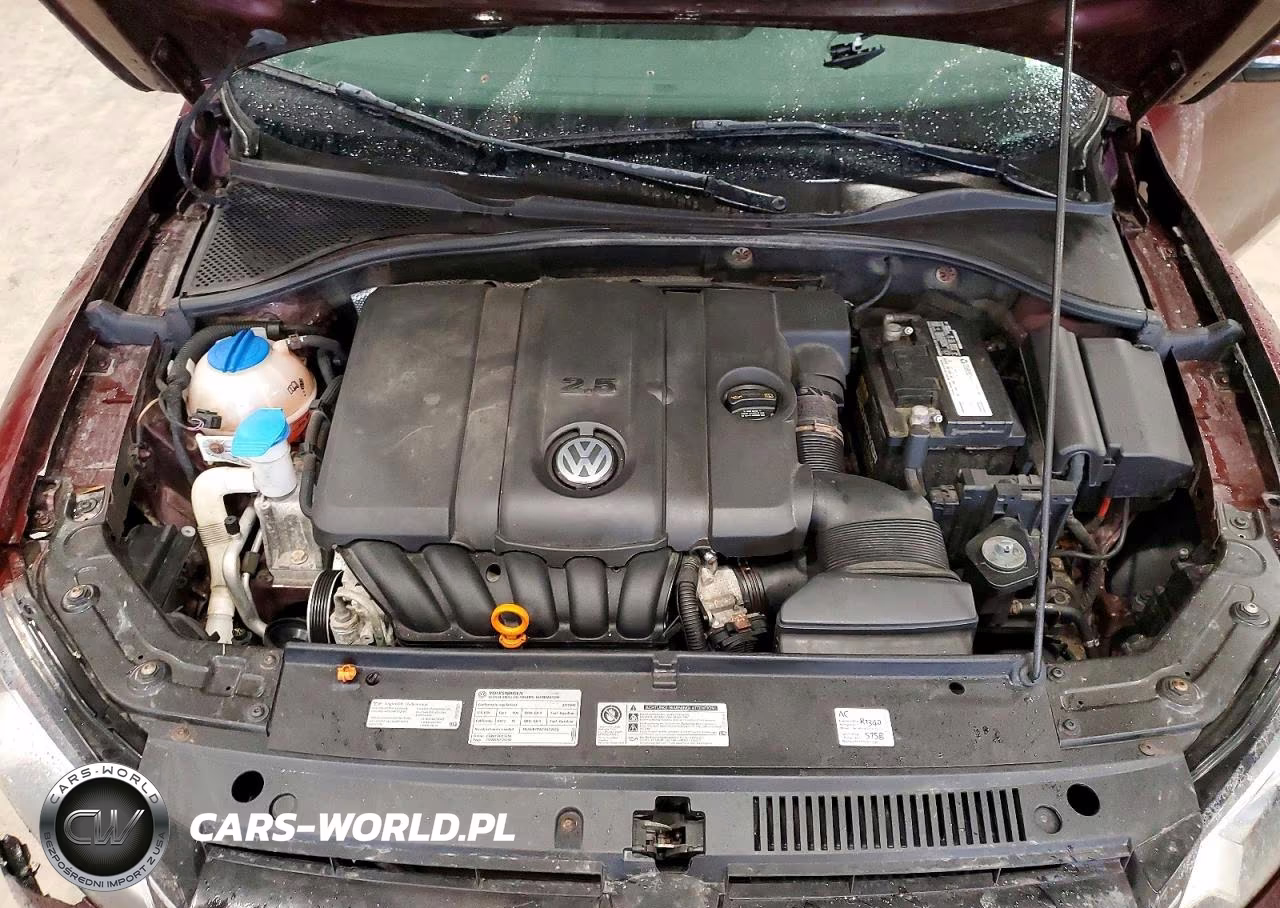 2012 Volkswagen Passat VIN:1VWBP7A34CC020192 - 11
