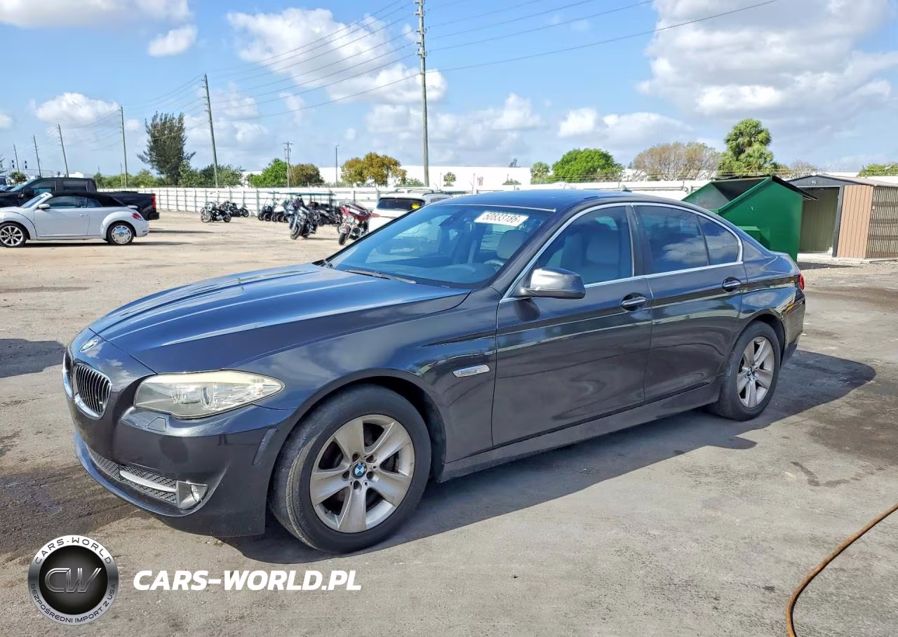 2011 BMW 528 I