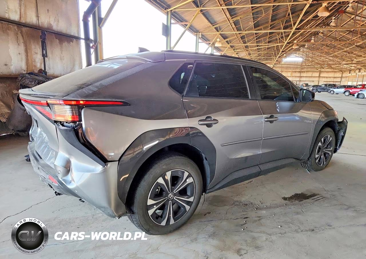 2024 Toyota Bz4X Xle VIN:JTMABACA4RA081634 - 3