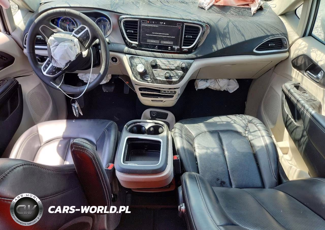 2023 Chrysler Pacifica Touring L VIN:2C4RC1BG7PR605776 - 8