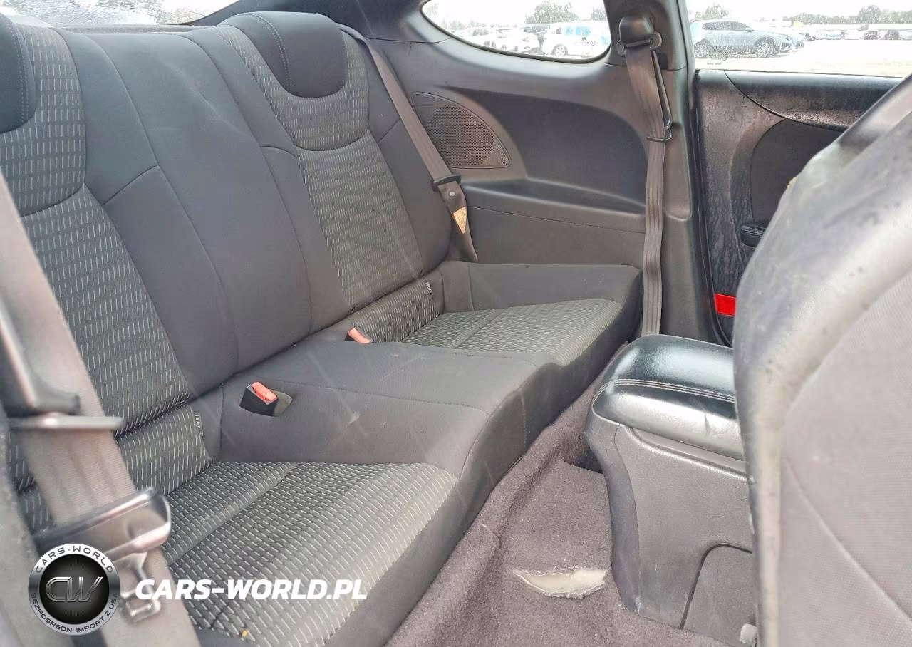 2013 Hyundai Genesis Coupe 2.0T VIN:KMHHT6KD8DU091400 - 10