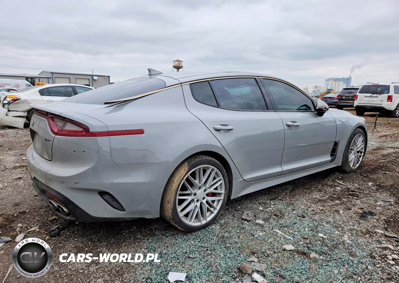 2018 Kia Stinger Gt1 VIN:KNAE45LC5J6036520 - 3
