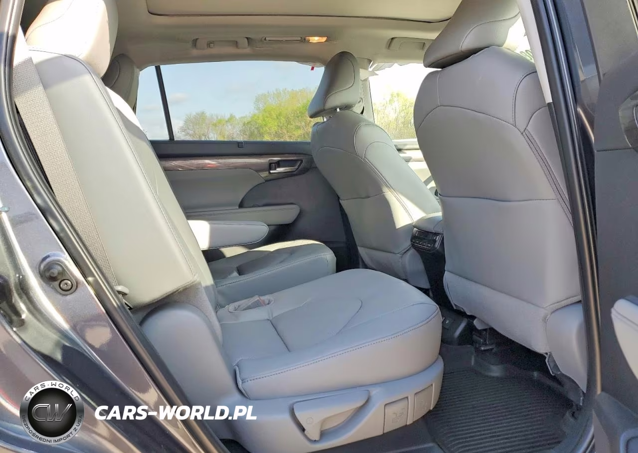 2025 Toyota Highlander Platinum VIN:5TDKDRBH3SS580929 - 11