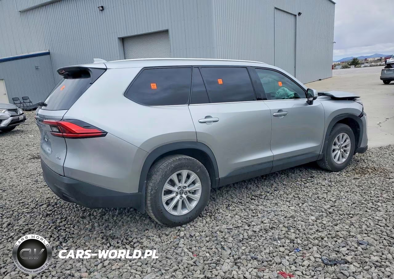 2024 Toyota Grand Highlander Xle VIN:5TDAAAB53RS004439 - 3