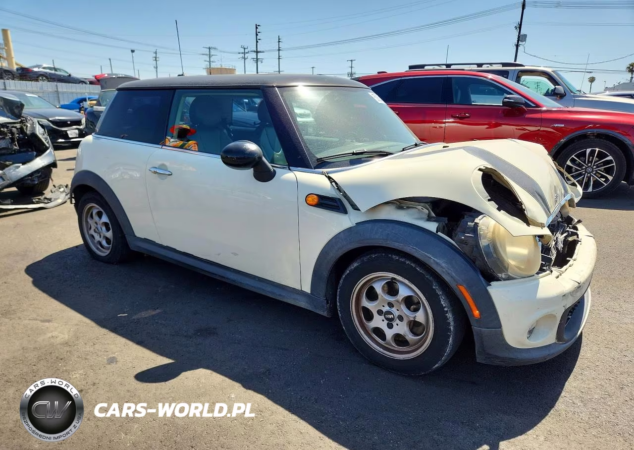2013 Mini Cooper VIN:WMWSU3C5XDT680870 - 4