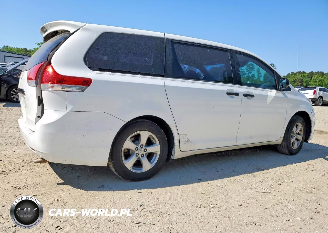2013 Toyota Van VIN:5TDZK3DC5DS289239 - 3