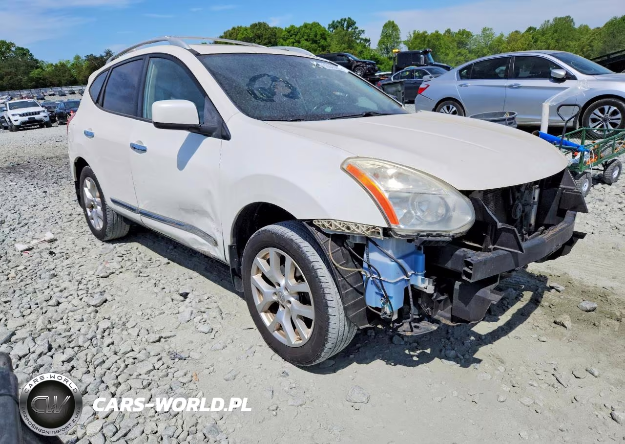 2011 Nissan Rogue S VIN:JN8AS5MV4BW296694 - 4