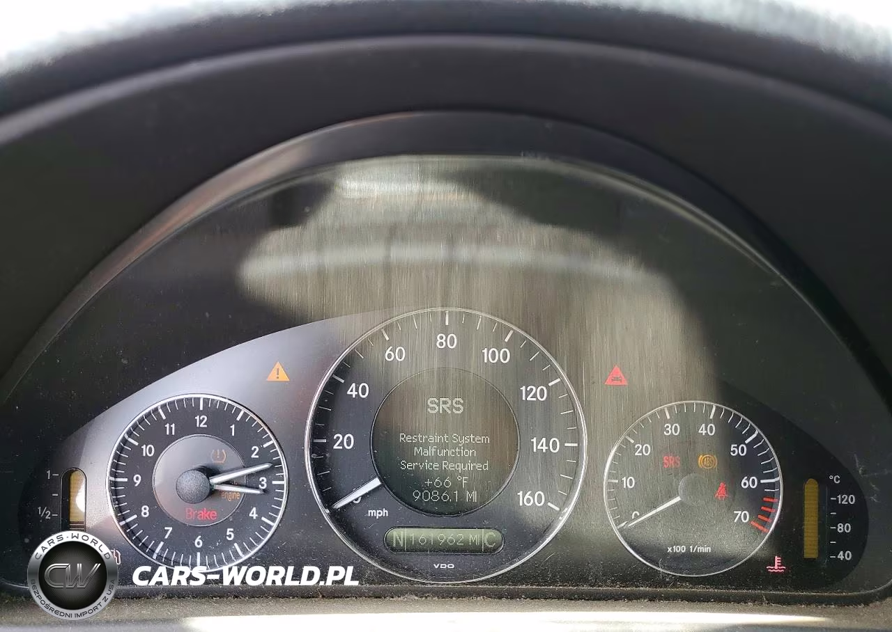 2008 Mercedes-Benz Clk 350 VIN:WDBTJ56H88F248069 - 9