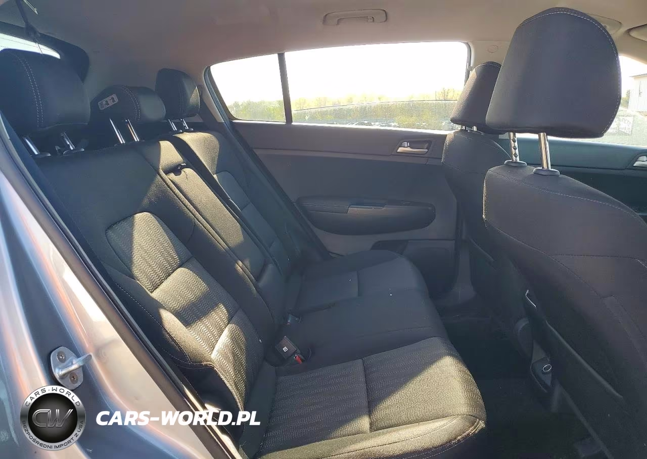 2020 Kia Sportage Lx VIN:KNDPM3AC7L7634835 - 11