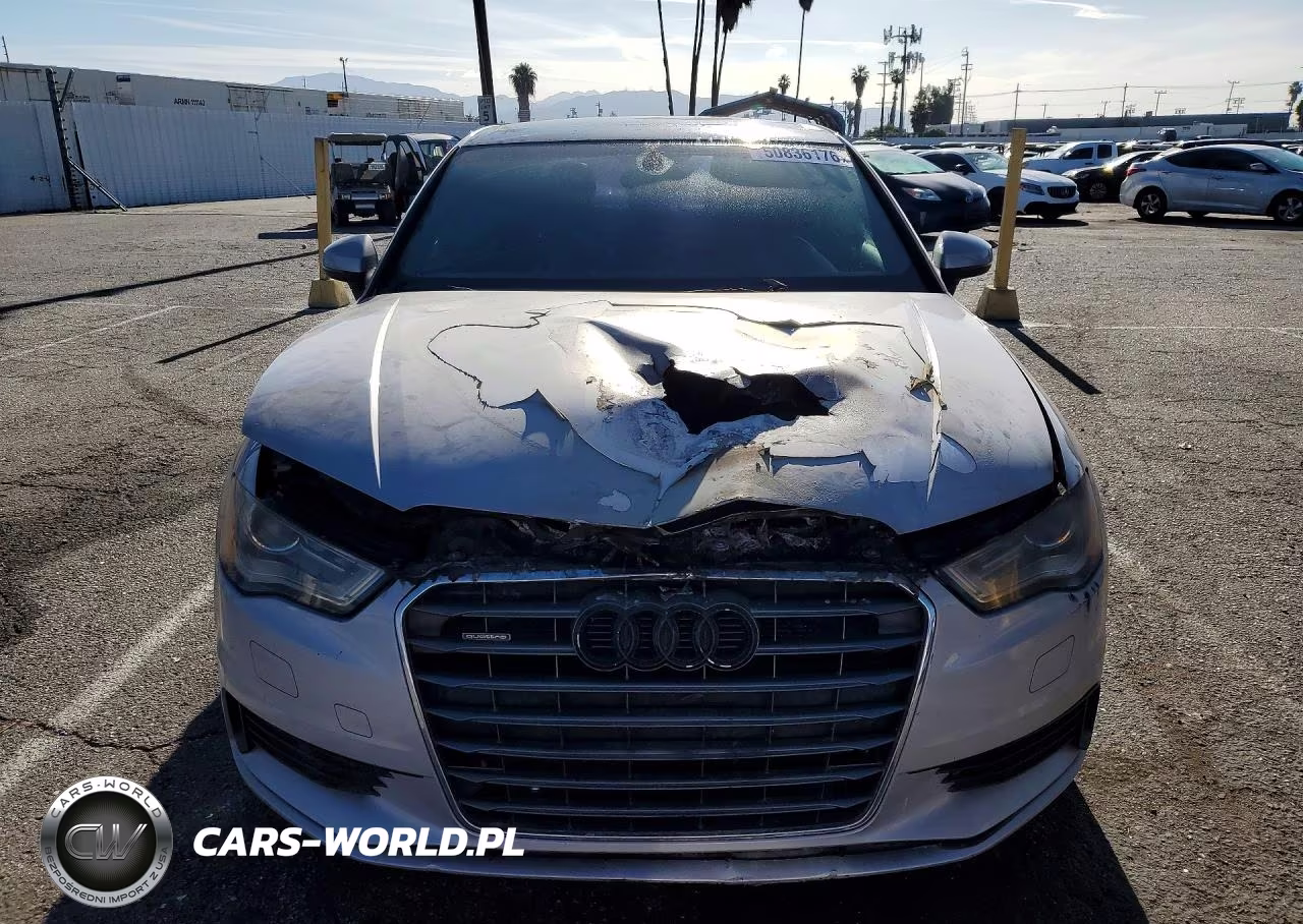 2015 Audi A3 Premium Plus VIN:WAUEFGFF8F1064571 - 5