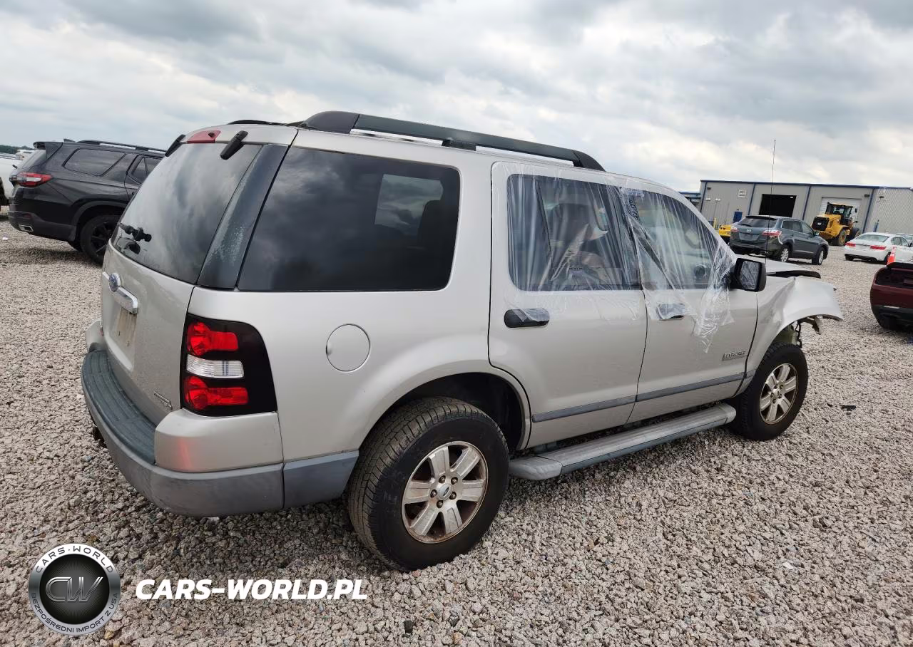 2006 Ford Explorer Xls VIN:1FMEU62E86UA48266 - 3