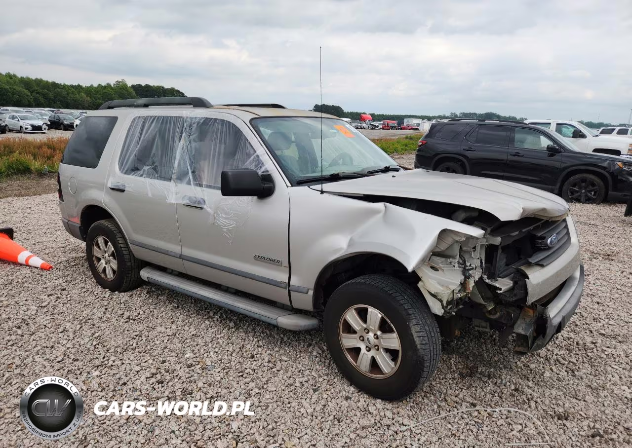 2006 Ford Explorer Xls VIN:1FMEU62E86UA48266 - 4