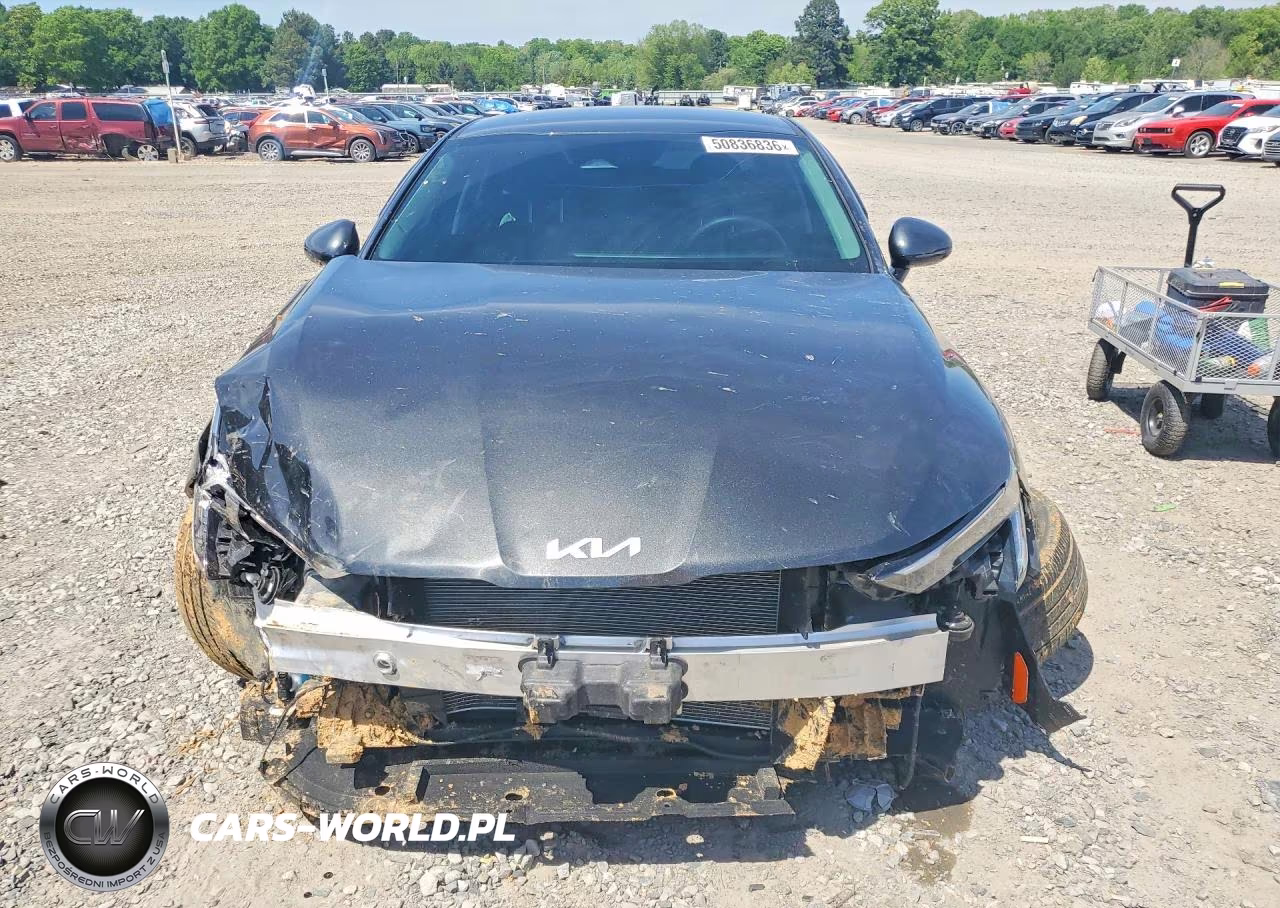 2025 Kia K5 Lxs VIN:KNAG24J76S5300432 - 5