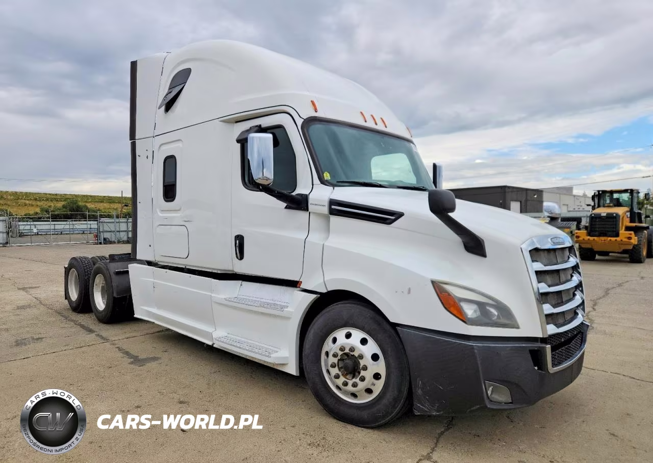 2019 Freightliner Cascadia 126 Semi Truck
