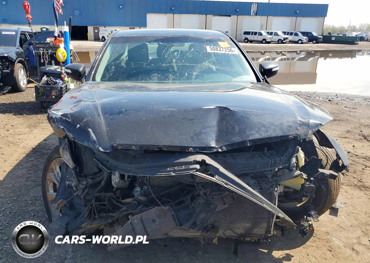 2012 Hyundai Genesis 3.8L VIN:KMHGC4DD4CU181509 - 5