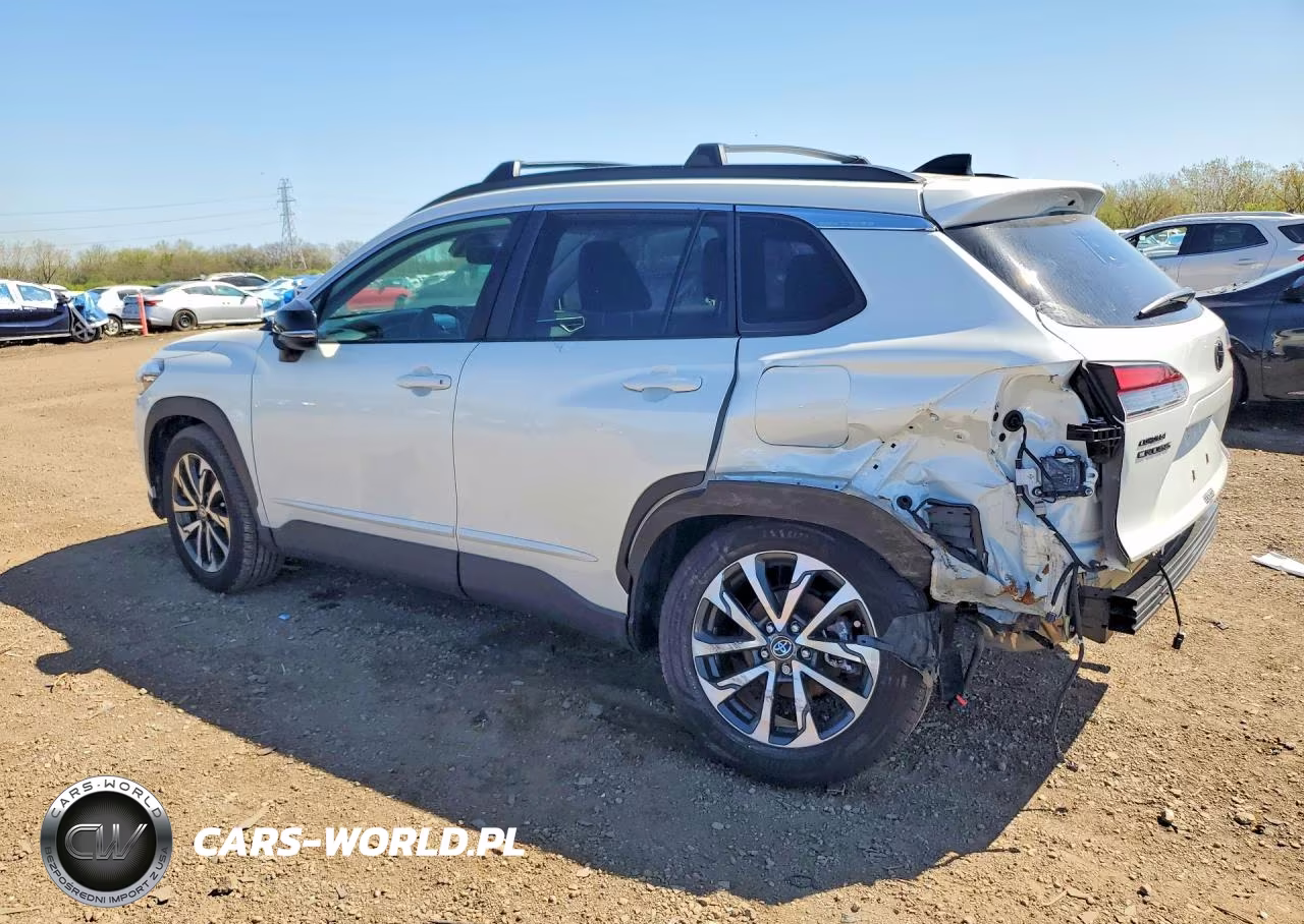 2025 Toyota Corolla Cross Xle VIN:7MUDAABG9SV145056 - 2
