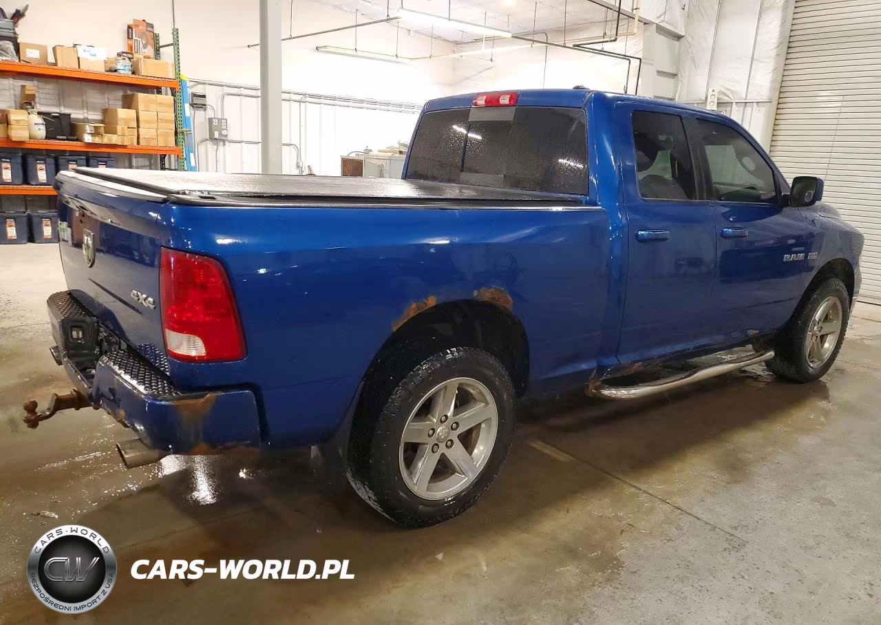 2010 Dodge Ram 1500 VIN:1D7RV1GT7AS232055 - 3